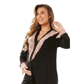 Pijama Longo Preto com detalhes em Renda Rosê